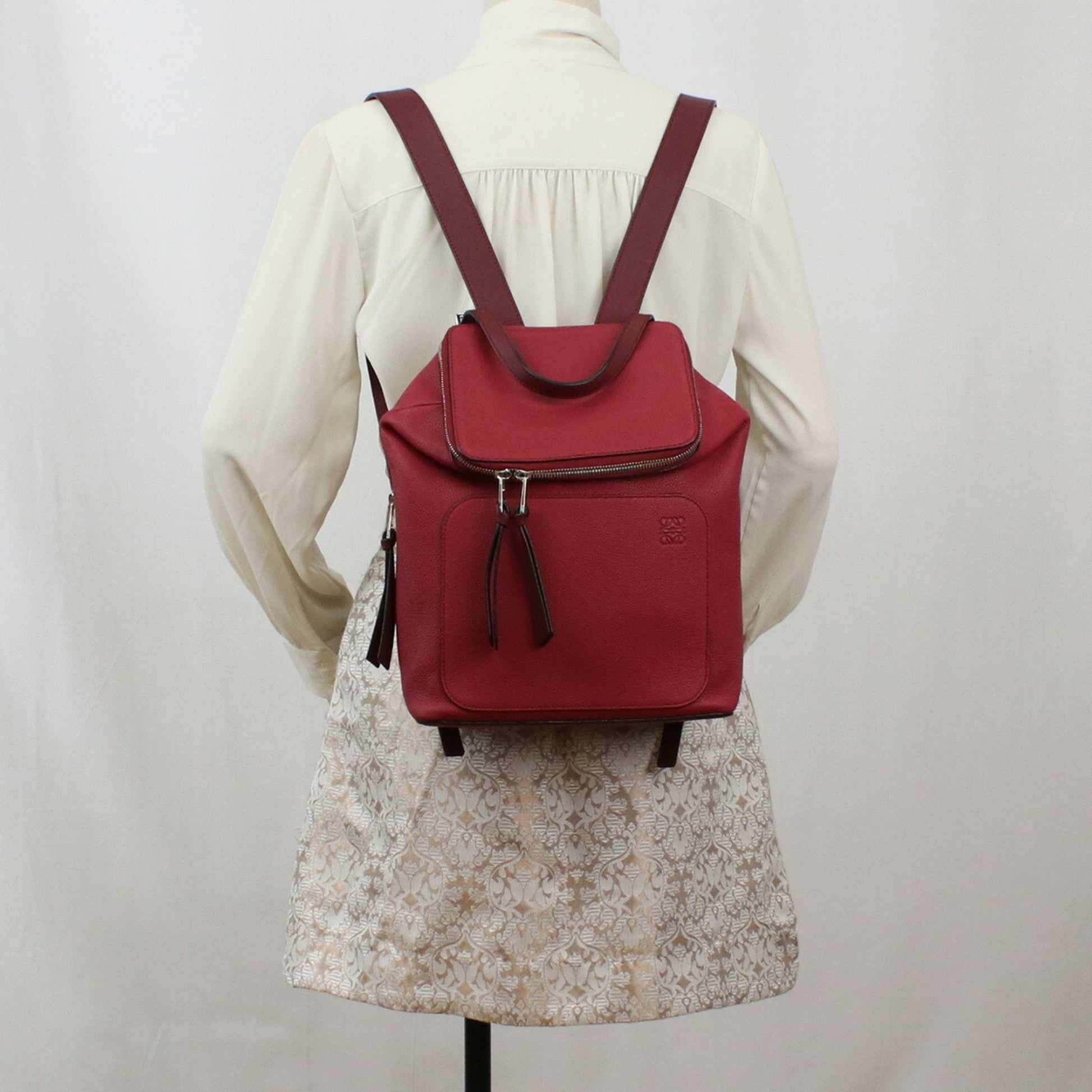 Loewe Goya Small Backpack 307.12 Scarlet Red Leather