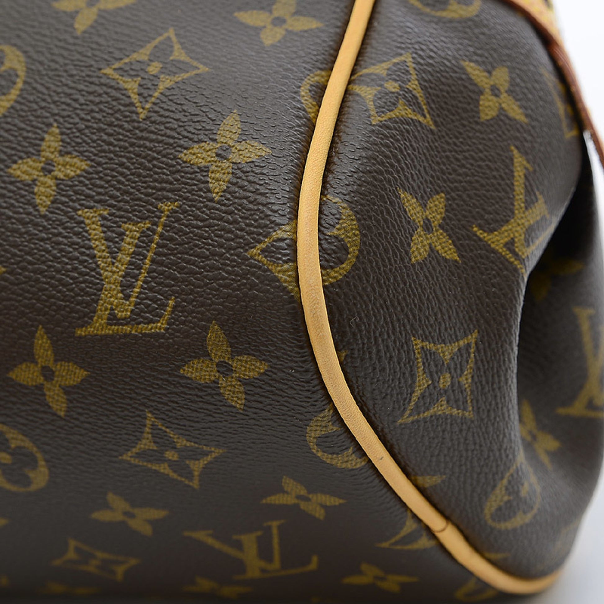 Louis-Vuitton-Monogram-Montorgueil-PM-Hand-Bag-M95565 – dct