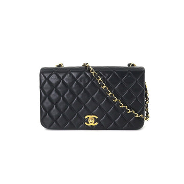 Chanel matelasse chain shoulder bag leather black gold metal fittings vintage Matelasse Bag