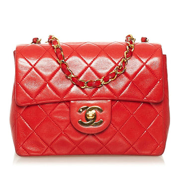 Chanel Mini Matelasse Single Flap Chain Shoulder Bag Red Lambskin Ladies CHANEL