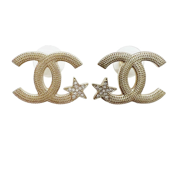 Authentic Vintage Chanel earrings CC logo red round | Vintage Five
