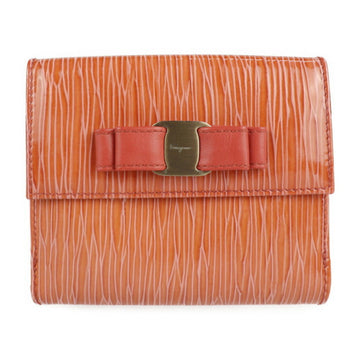 SALVATORE FERRAGAMO Vara Bifold Wallet 22 A732 Patent Leather Pink Orange Series Ribbon W Hook Enamel