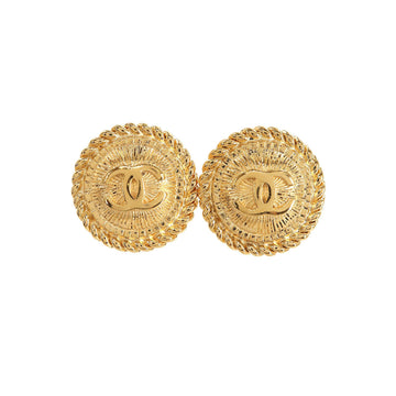 Chanel here mark round type earrings gold accessories vintage Vintage Earrings