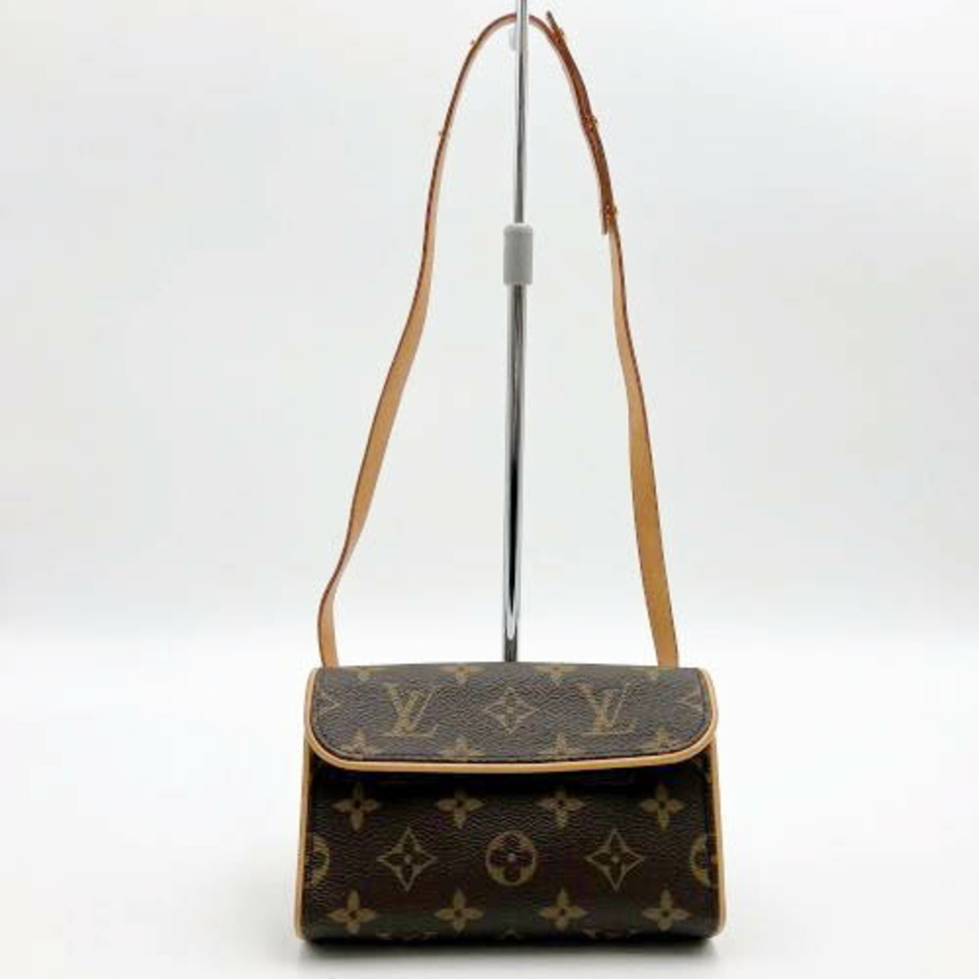 LOUIS VUITTON Pochette Florentine Monogram Waist Bag Pouch