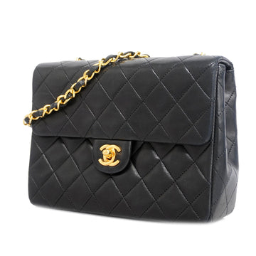 Chanel shoulder bag matelasse single chain lambskin black gold metal