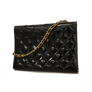 Chanel shoulder bag matelasse single chain patent leather black gold metal