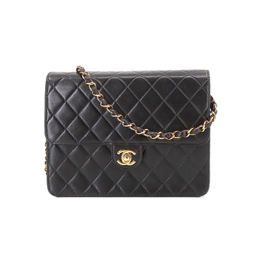 CHANEL matelasse chain shoulder bag leather black gold metal fittings vintage Matelasse Bag