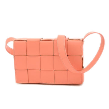 Bottega Veneta Cassette Maxi Intrecciato Shoulder Bag Leather Salmon Pink