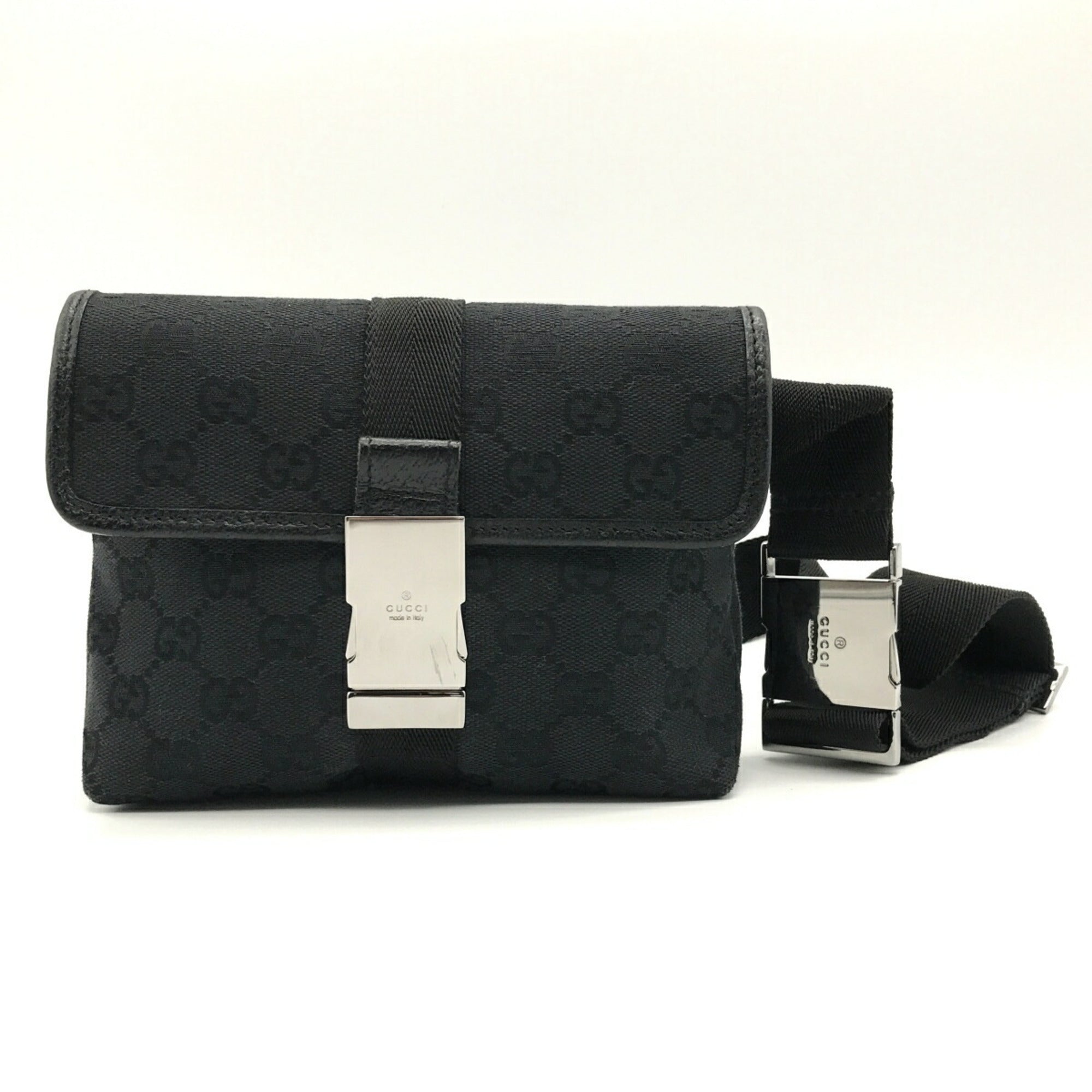 Gucci bag 2024 silver hardware