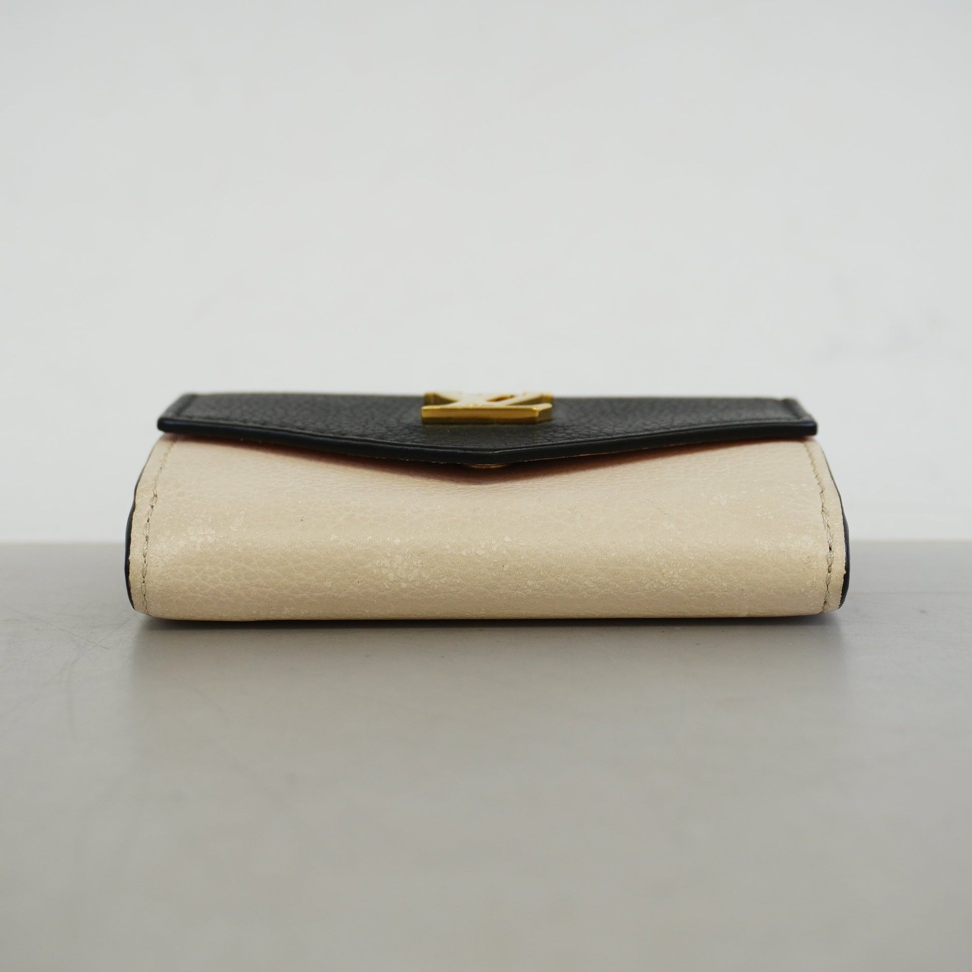 Louis Vuitton Portofeuil Rock Mini M80984 Women's Wallet (tri-fold) No in  2023