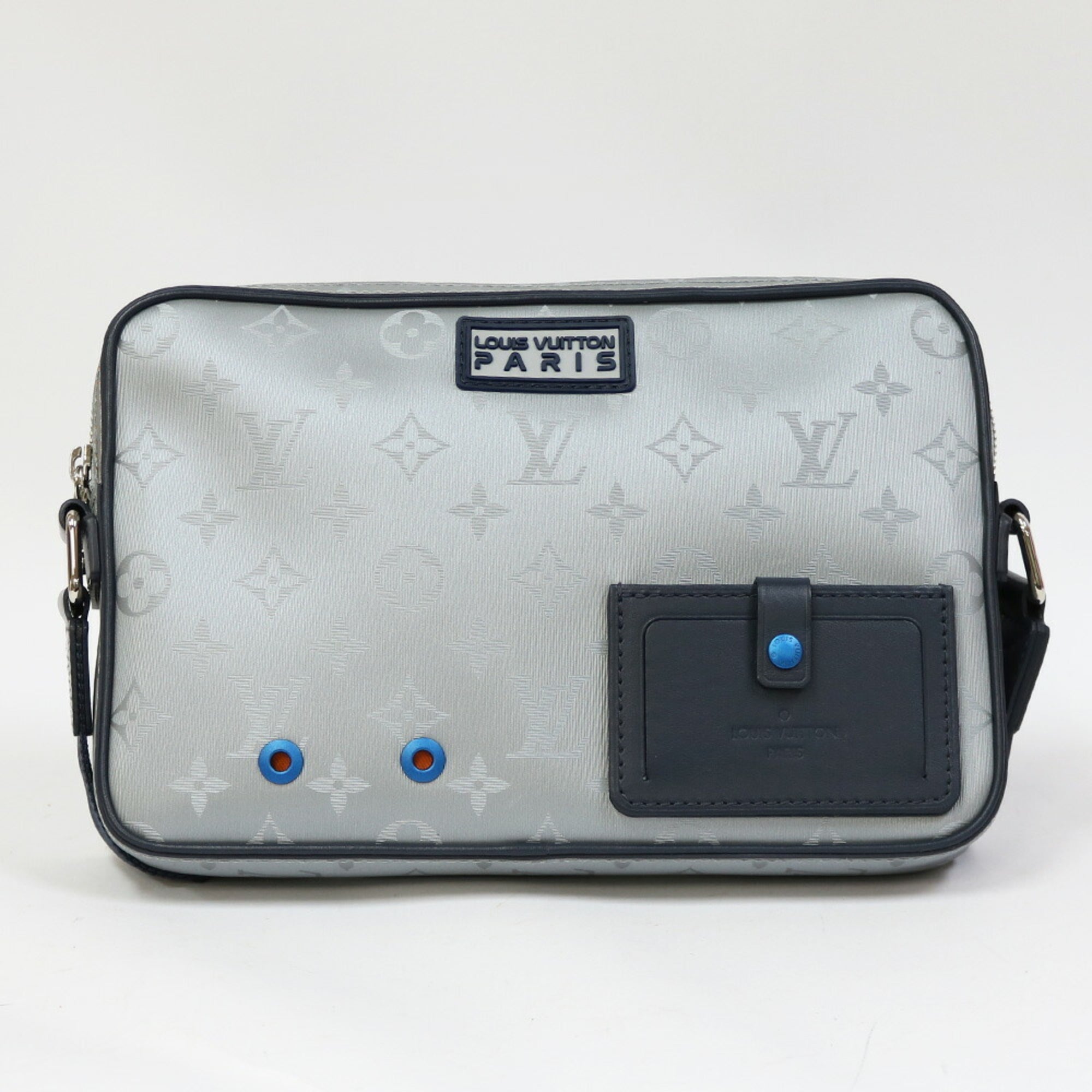 Sac alpha messenger outlet louis vuitton