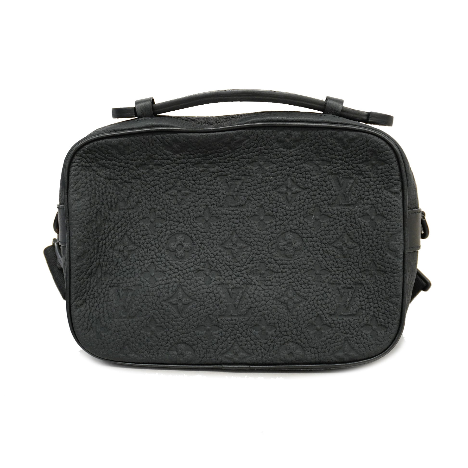 Authentic LOUIS VUITTON Taurillon Monogram s-lock Messenger M58489