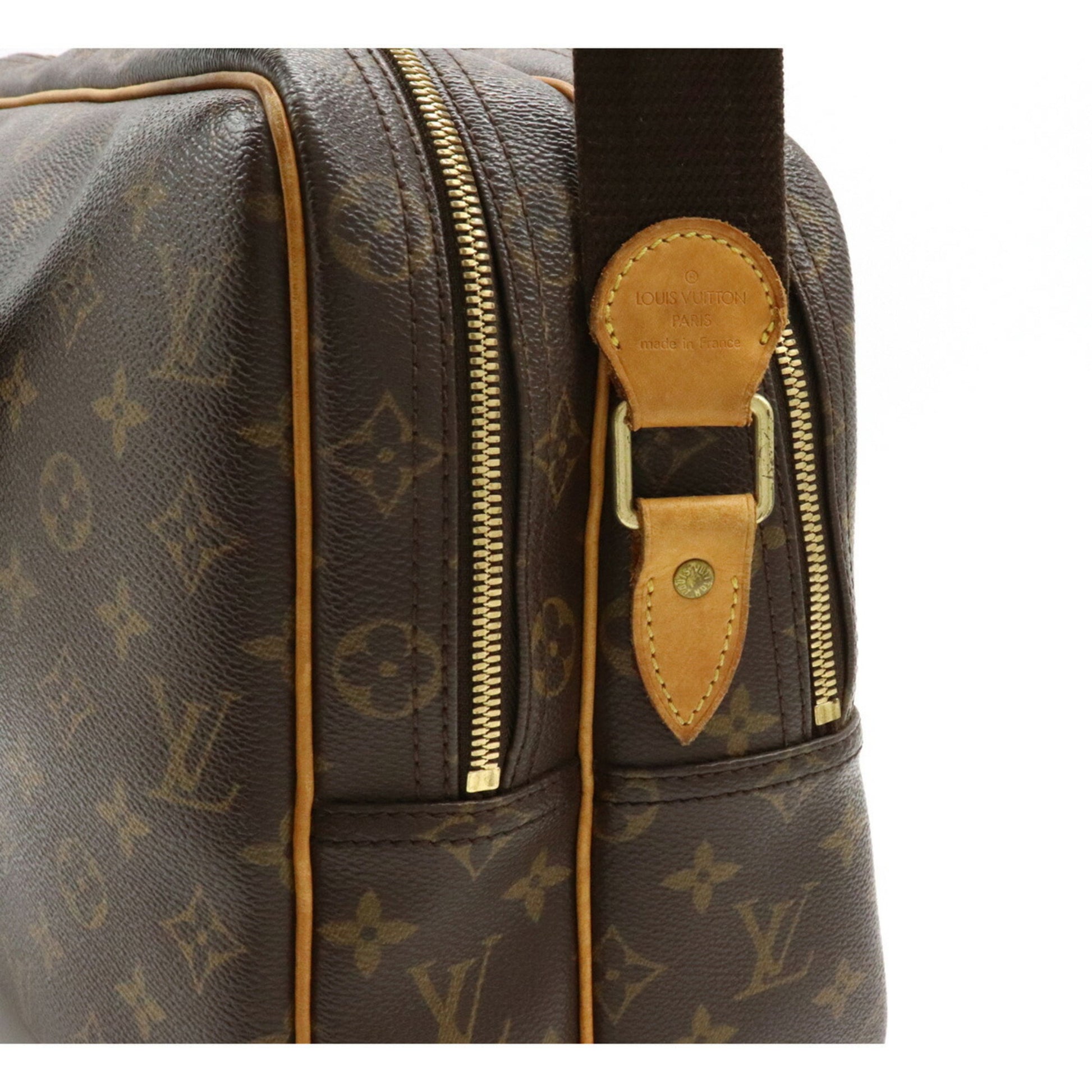 LOUIS VUITTON Louis Vuitton Monogram Reporter 37 GM Shoulder Bag M45252