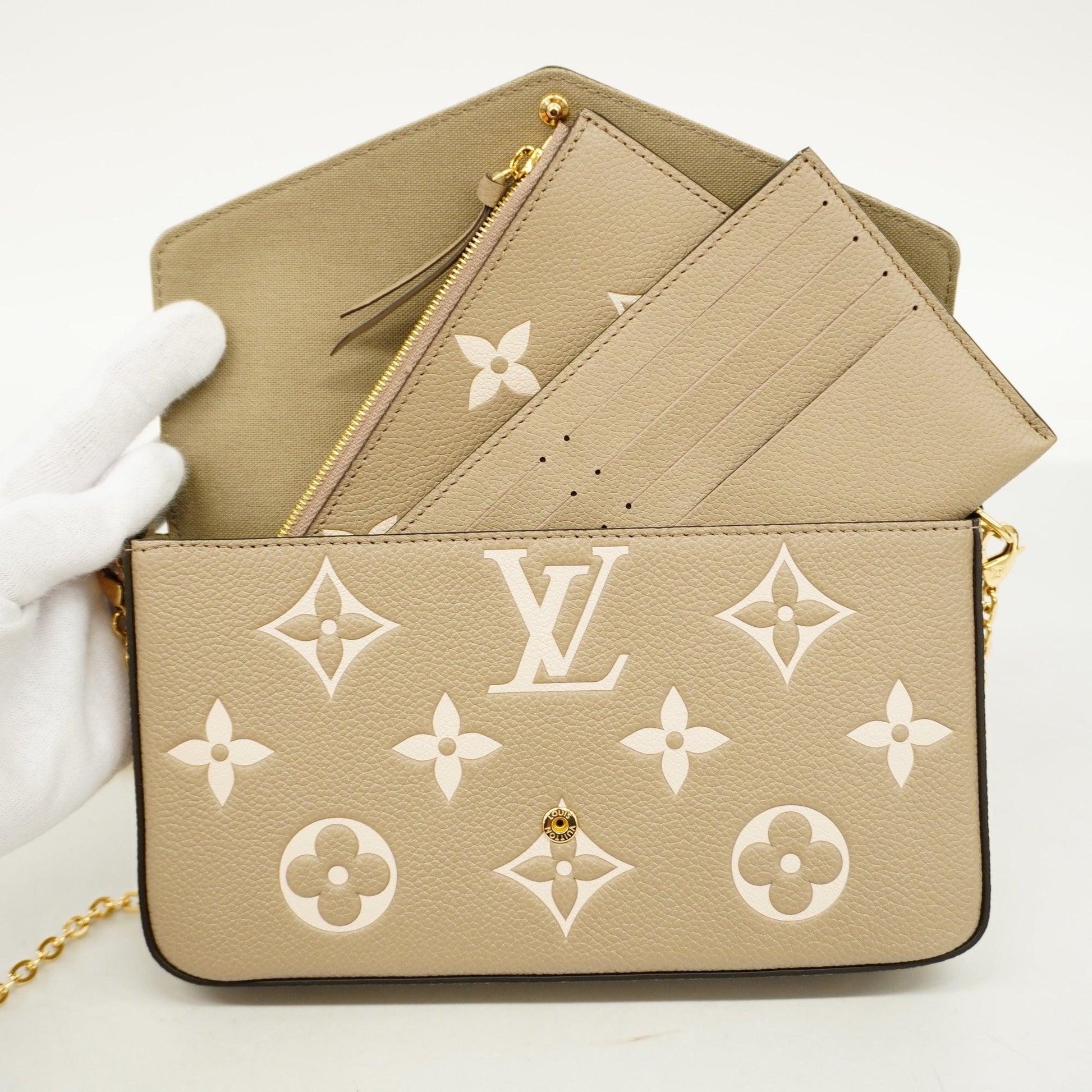 LV LV Women Félicie Pochette Bag in Monogram Empreinte Leather