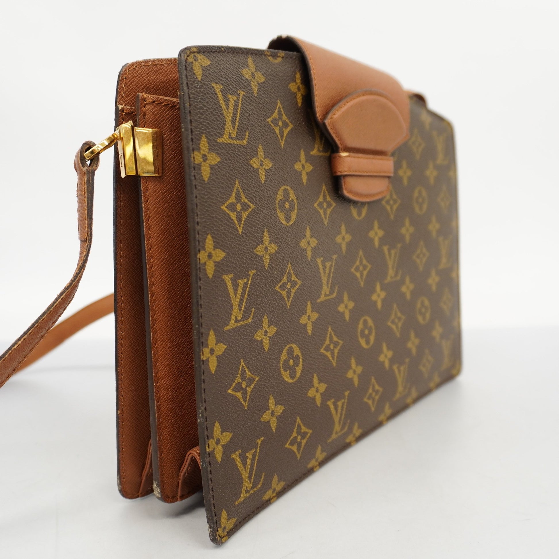 LOUIS VUITTON Courcelles Shoulder Bag Monogram M51375