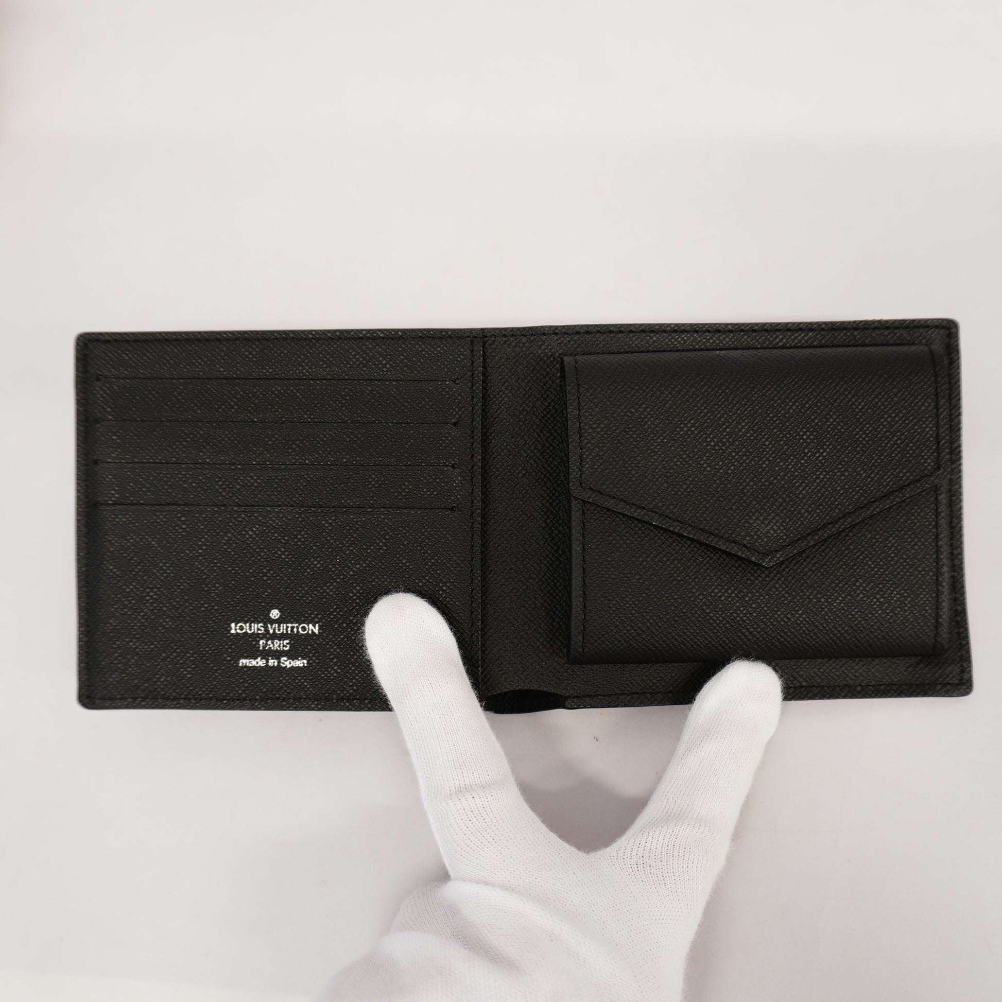 Shop Louis Vuitton MARCO Marco wallet (M62289) by design◇base