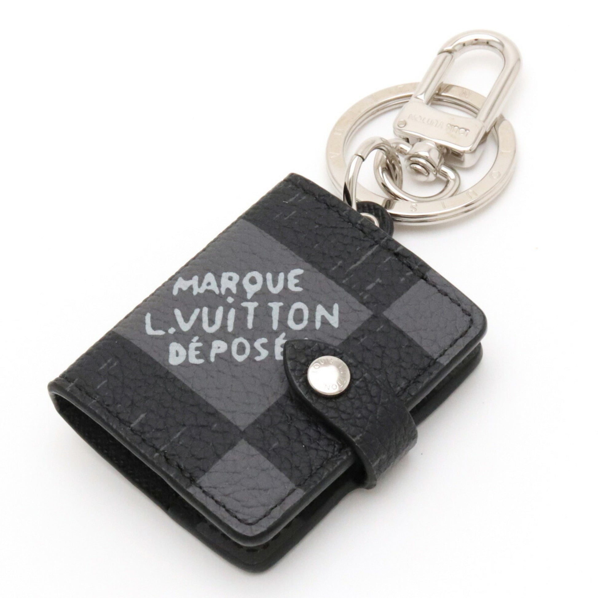 LOUIS VUITTON Louis Vuitton Porte Cle Carnet Damier Archives Keyring  Keychain Mini Note Charm M00480 Black Gray Silver Hardware | eLADY Globazone