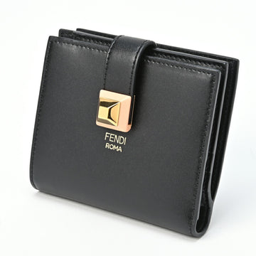 FENDI studded bifold wallet 8M0386