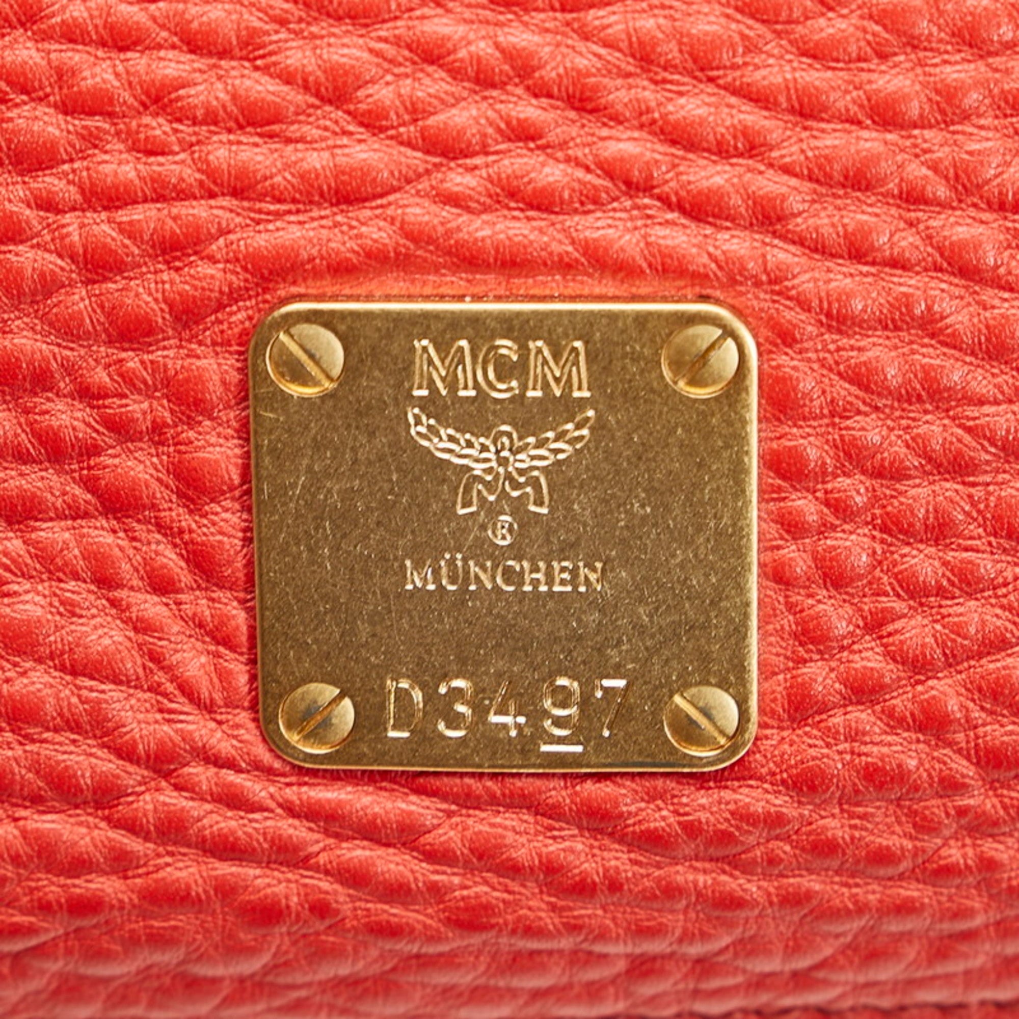 Mcm clearance pouch red