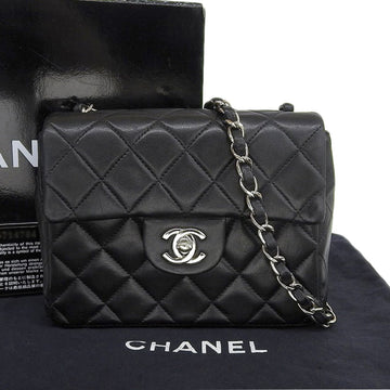 Chanel mini matelasse shoulder bag here mark leather black silver metal fittings A01115 5th series