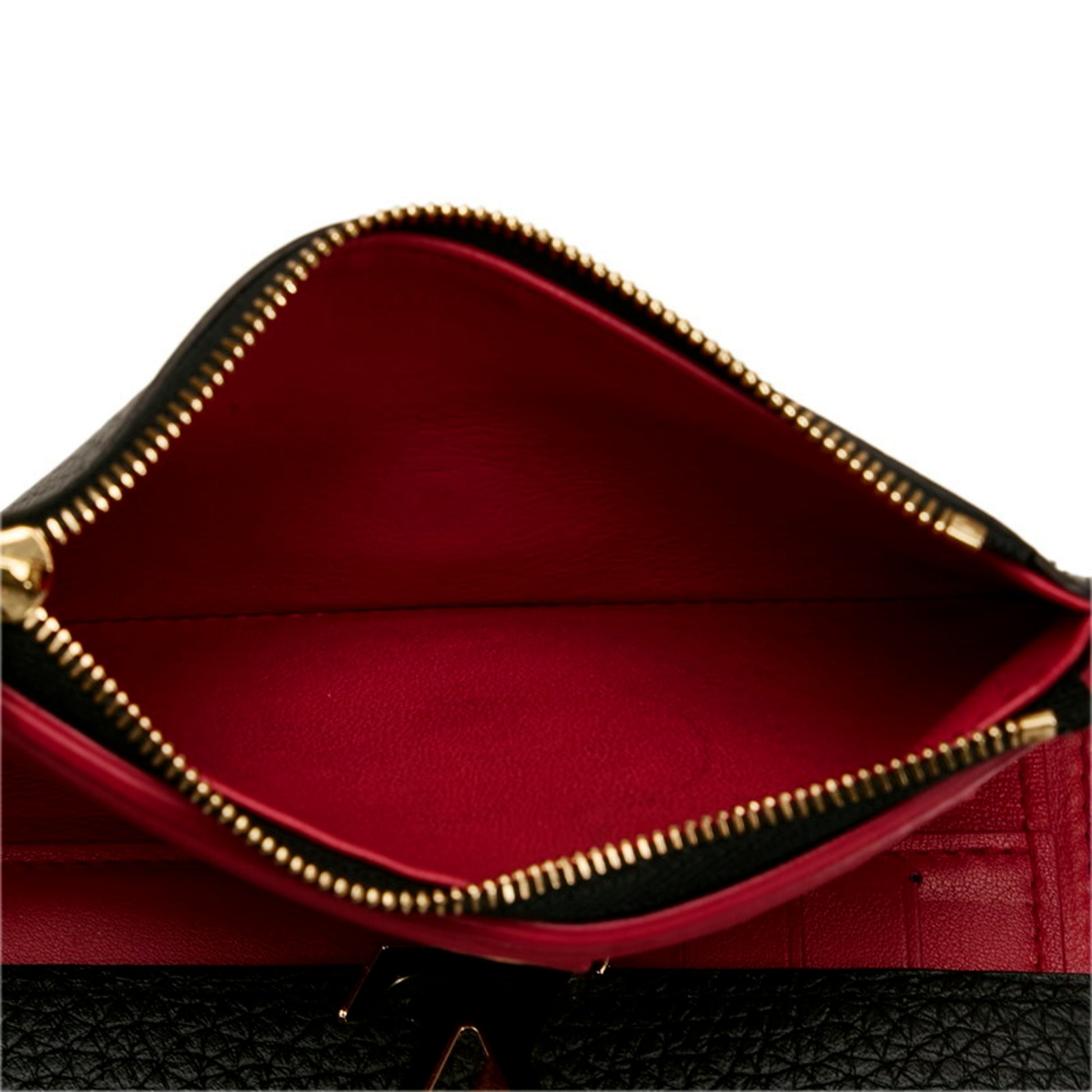 Louis Vuitton M62157 Capucines Compact Wallet , Black, One Size