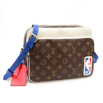 Louis Vuitton x NBA Nile Messenger PM Shoulder Bag Men's Brown White Monogram Made in 20 M45584 LOUIS VUITTON