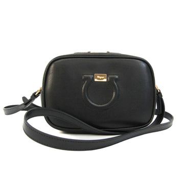 SALVATORE FERRAGAMO Gancini Pochette AU-21 H006 Women's Leather Shoulder Bag Black