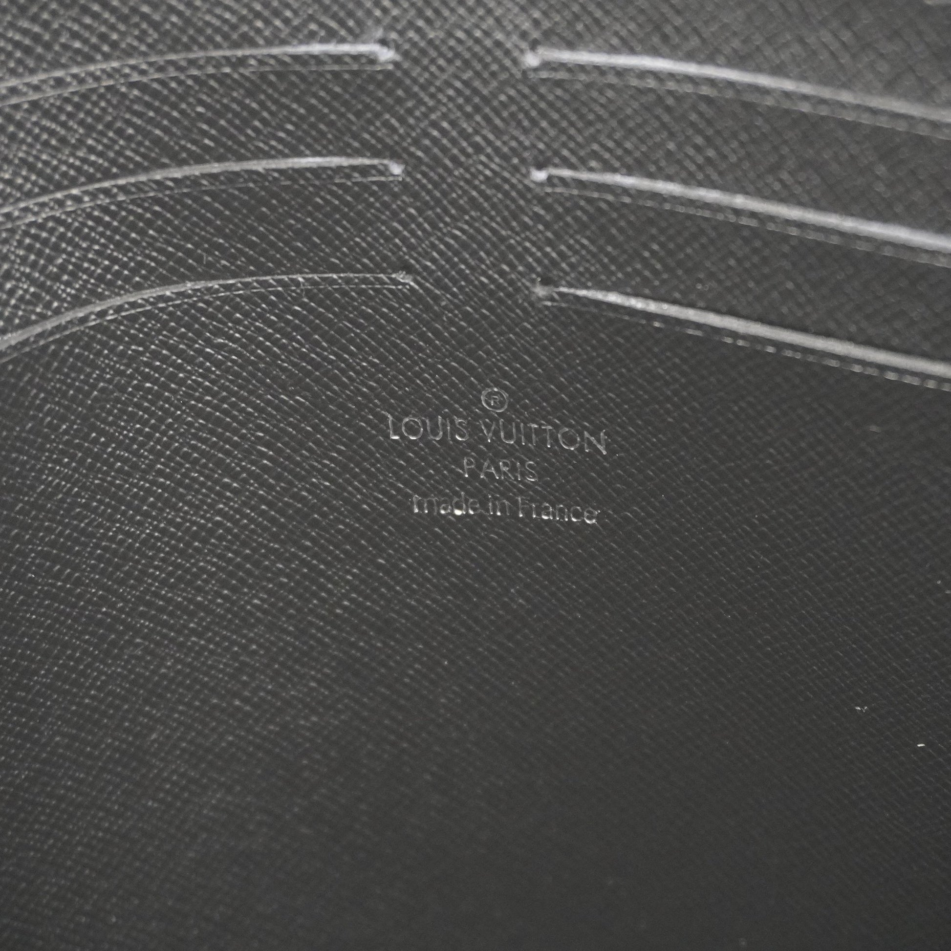 Shop Louis Vuitton Pochette Voyage Mm (N41696, M61692) by lifeisfun
