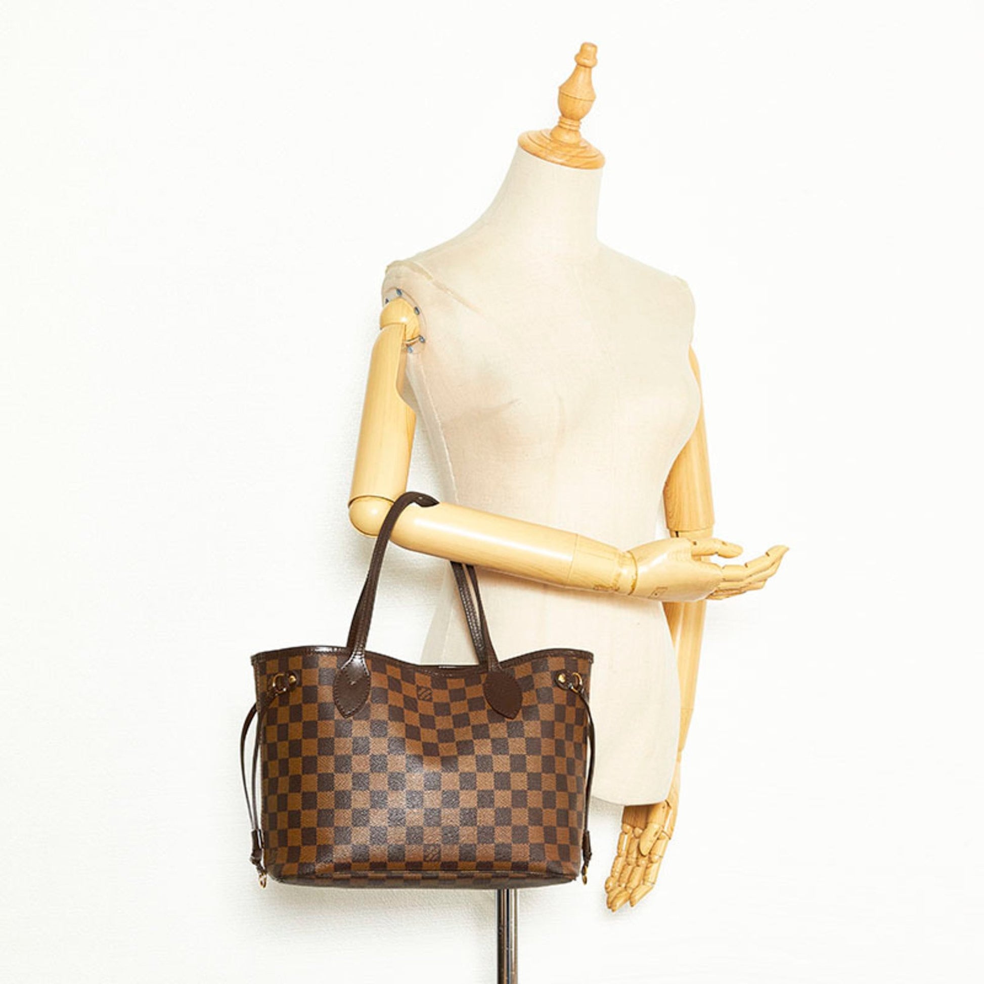 Sold at Auction: Louis Brown, Louis Vuitton - Neverfull PM Small