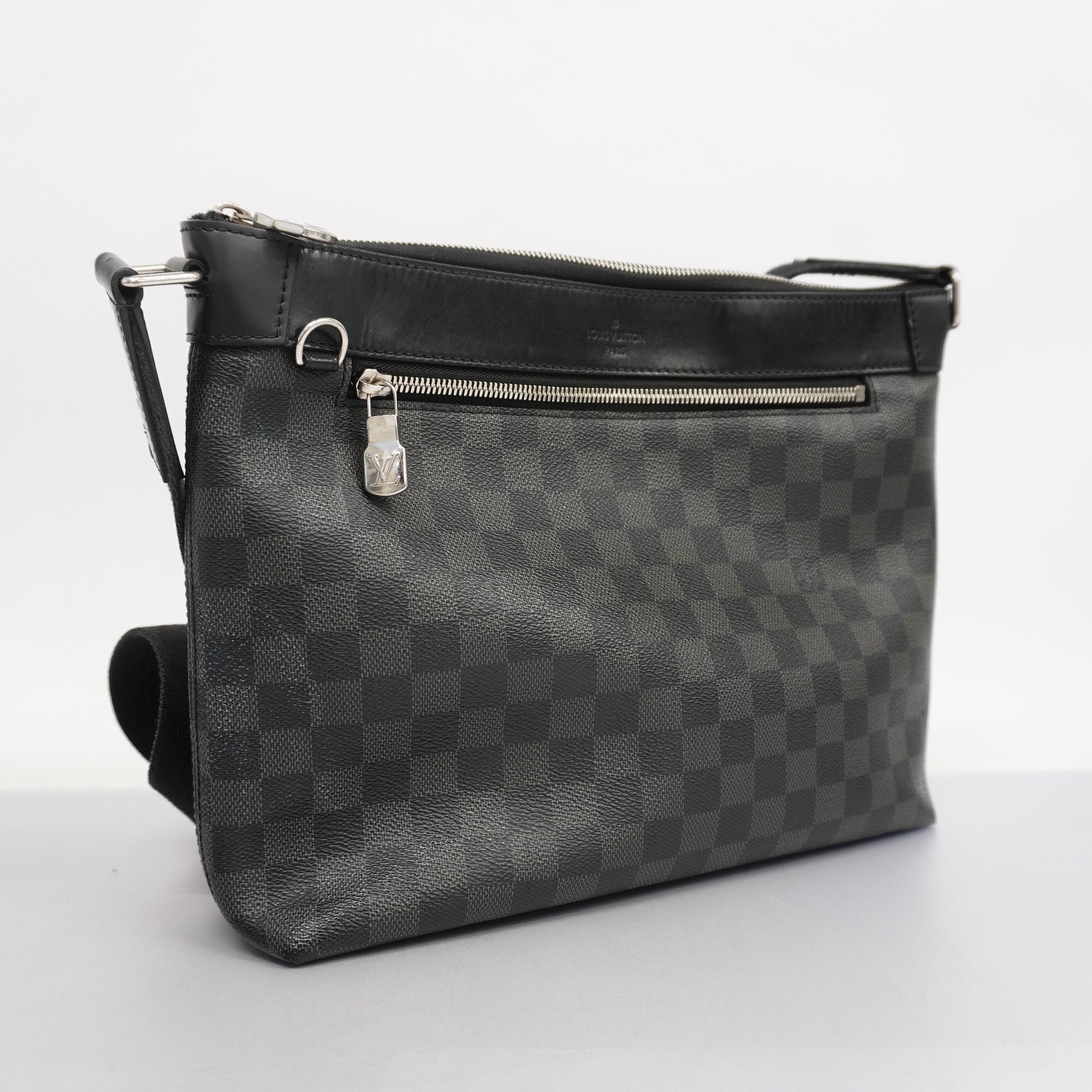 LOUIS VUITTONAuth Damier Graphite Mick PM N40003 Men s