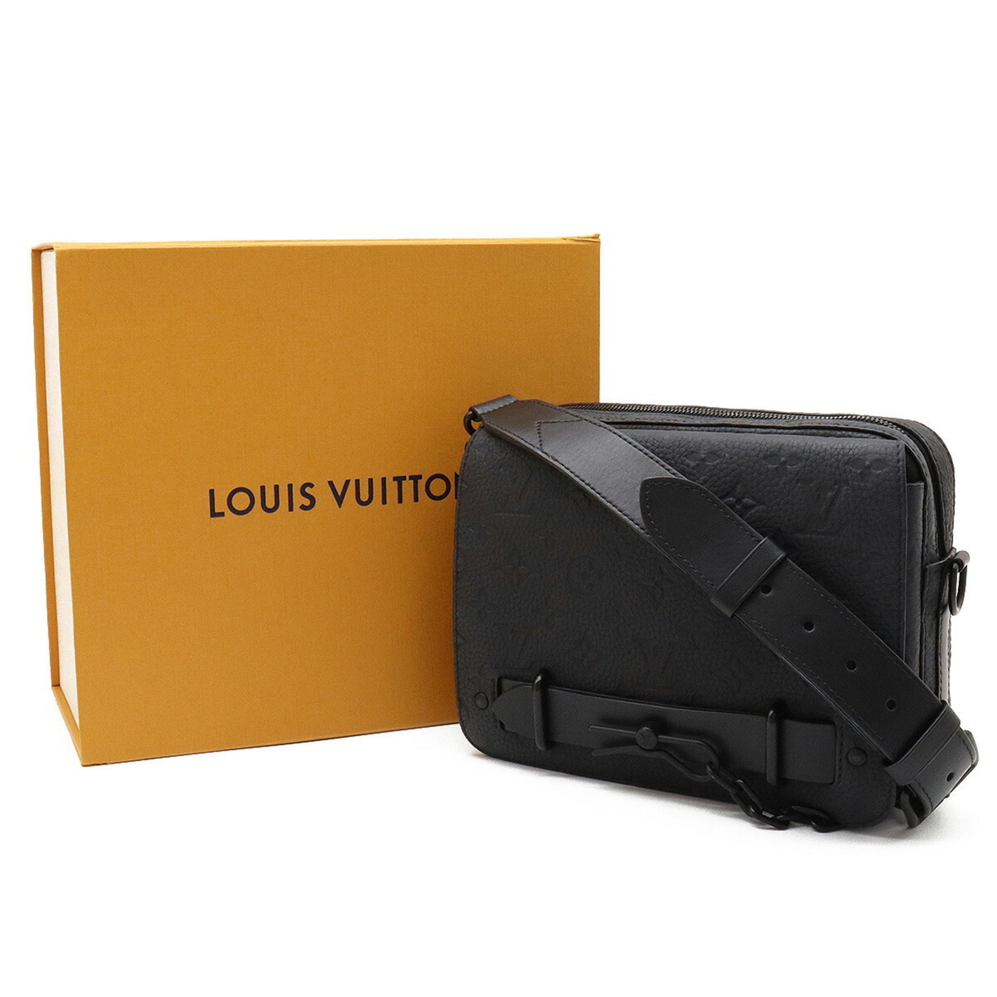 Louis Vuitton Steamer Messenger Monogram Taurillon