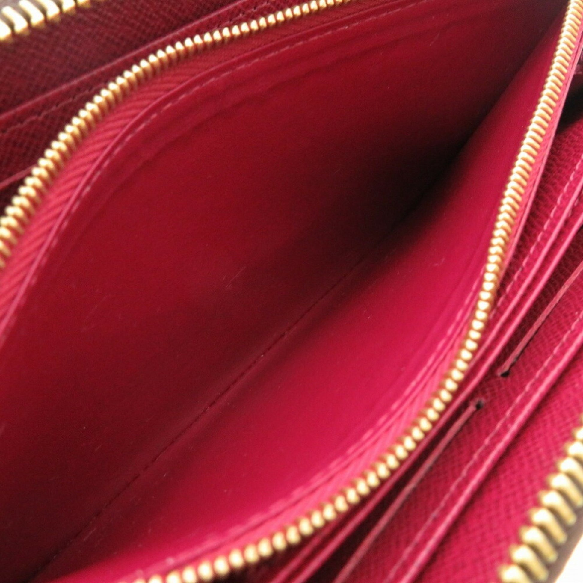 Louis-Vuitton-Monogram-Zippy-Wallet-Long-Wallet-Fuchsia-M41895
