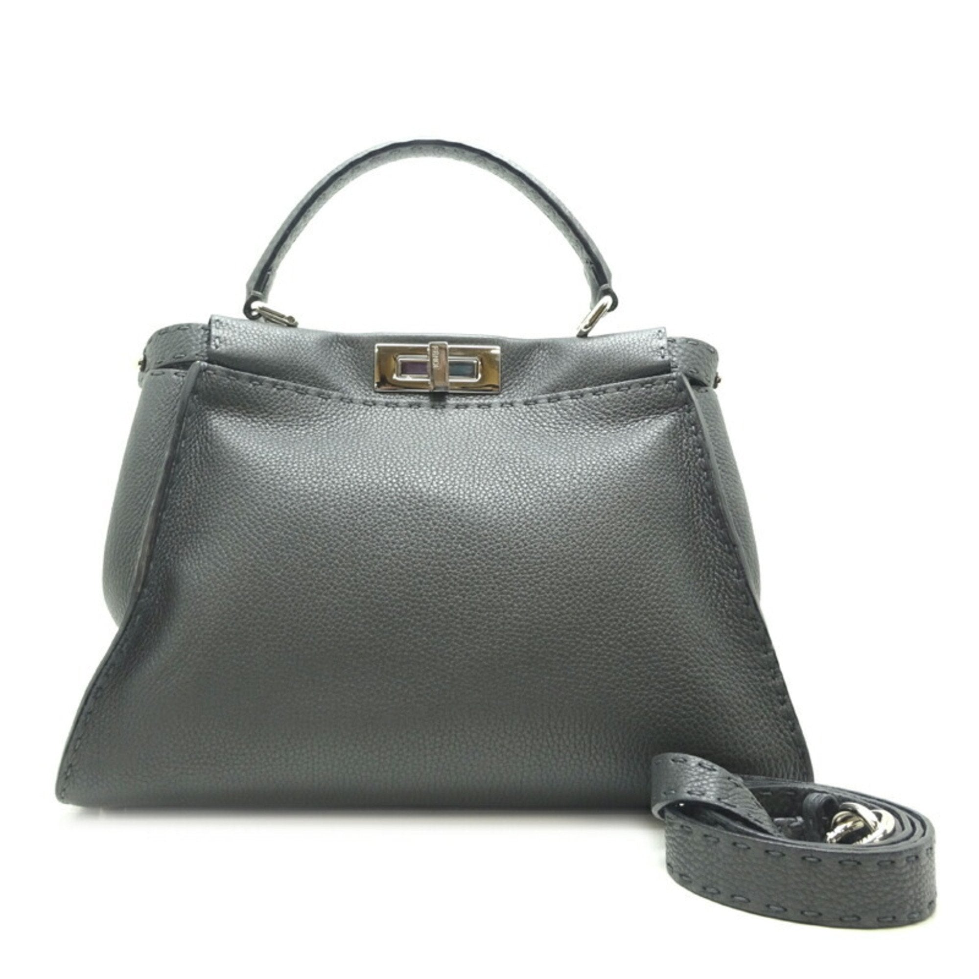 Fendi shop leather purse