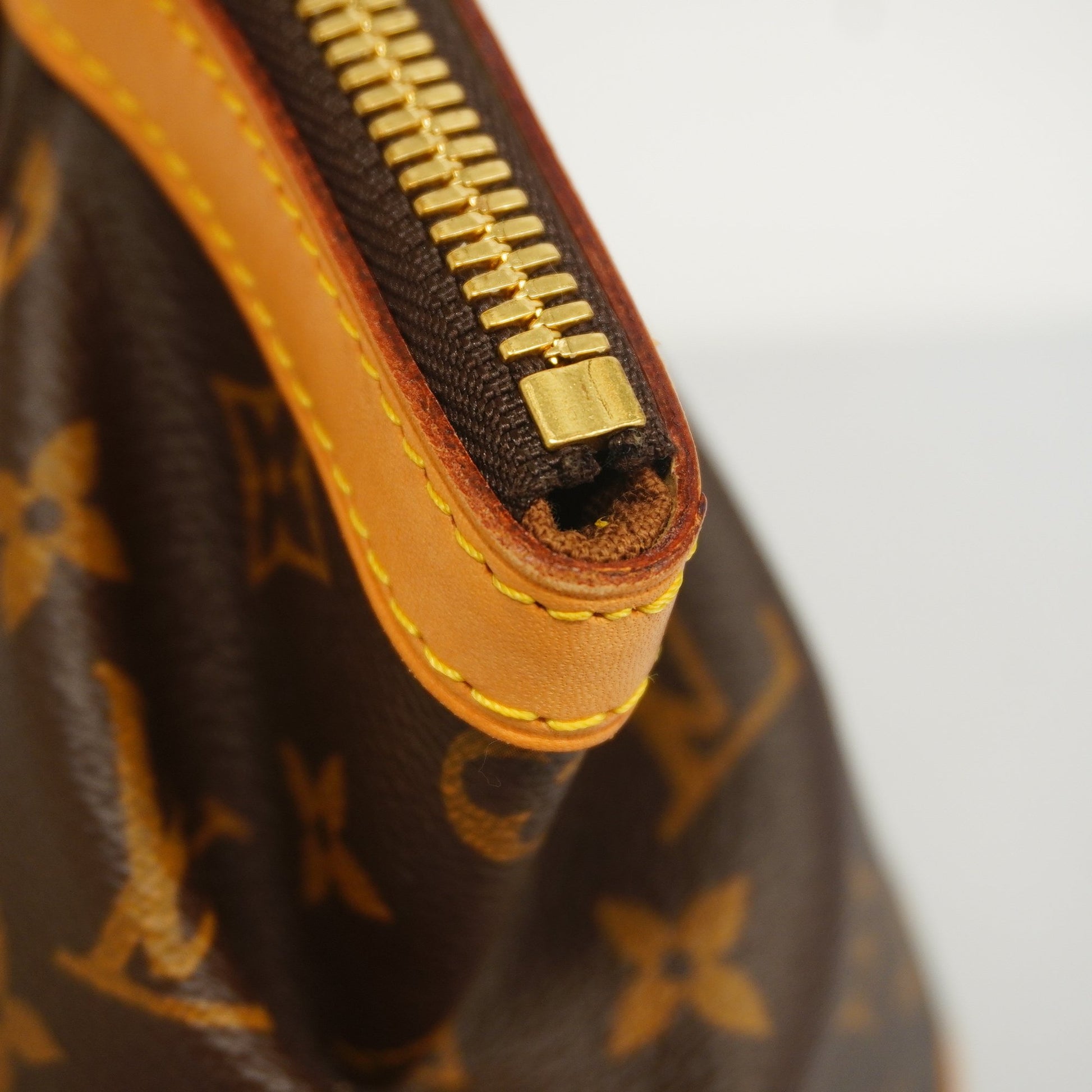 Authentic Louis Vuitton Monogram Tivoli PM Hand Tote Bag Purse M40143 LV  8882G
