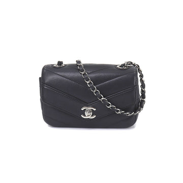 Chanel Chevron V stitch chain shoulder bag leather black silver metal fittings Bag