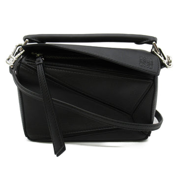 LOEWE Shoulder Bag Black leather 32230U9520111100