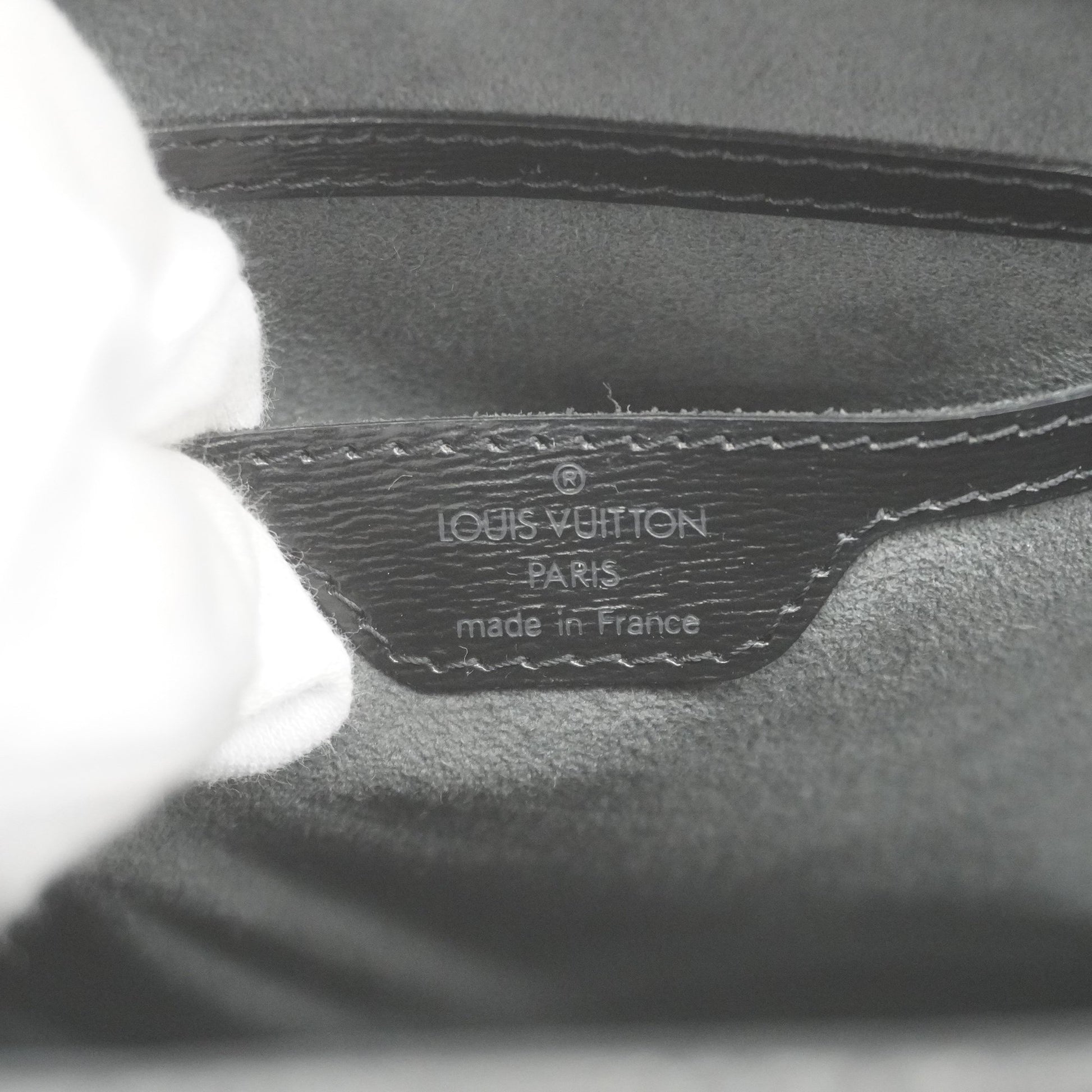 Authentic Louis Vuitton Epi Saint Jacques Hand Bag Black M52272 LV