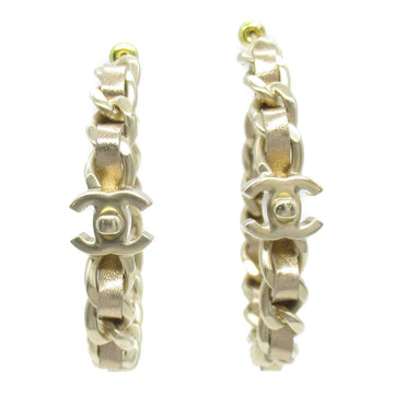 CHANEL Hoop earrings B17B Pierced earrings Gold Gold Plated Gold