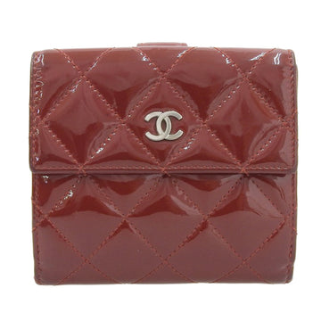 Chanel matelasse here mark double hook folding wallet enamel red 15 series A48980