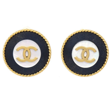 CHANEL Shell Button Earrings Gold Black 96P 12405