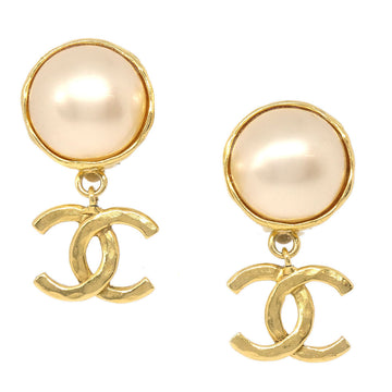 CHANEL Faux Pearl Shaking Earrings Clip-On Gold White 95P 56623