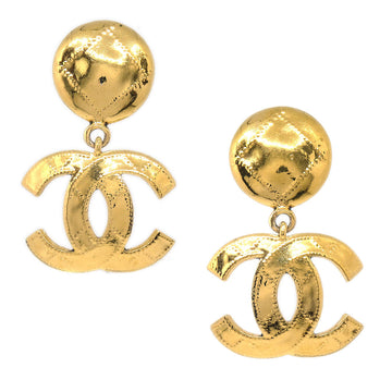 CHANEL 1994 Quilted CC Dangle Earrings Gold Clip-On Medium 17256