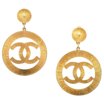 CHANEL 1993 Cutout CC Earrings Gold Clip-On 93P 17885
