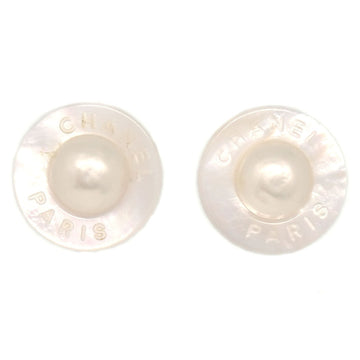 CHANEL 1996 Faux Pearl Button Earrings Shell Clip-On 96C 27206