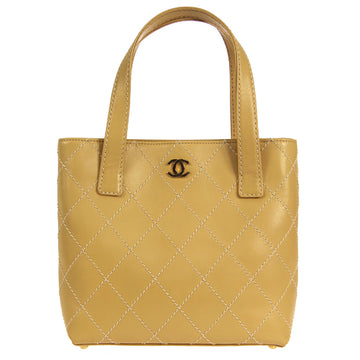 CHANEL 2001-2003 Wild Stitch Tote Beige Calfskin 27220