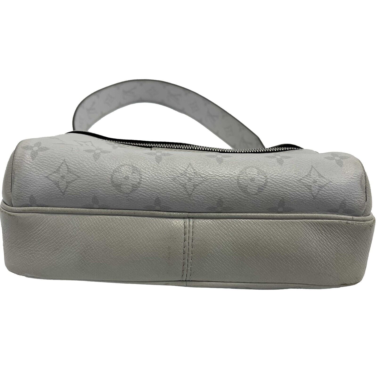 Louis Vuitton Monogram Eclipse Taigarama Outdoor Sling Bag - Black  Messenger Bags, Bags - LOU807881