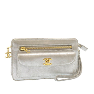 CHANEL Clutch Bag Leather Silver CC Auth 26857