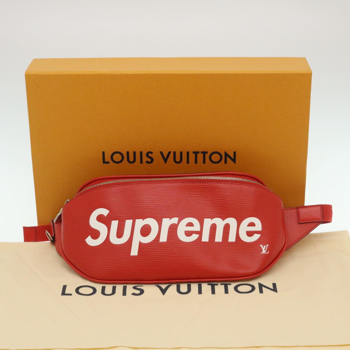 LOUIS VUITTON �~ Supreme Epi Bum Bag Waist Bag Red M53418 LV Auth 29232A  Leather ref.636281 - Joli Closet