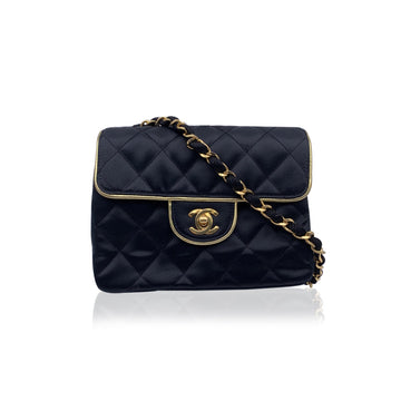 CHANEL Chanel Vintage Shoulder Bag