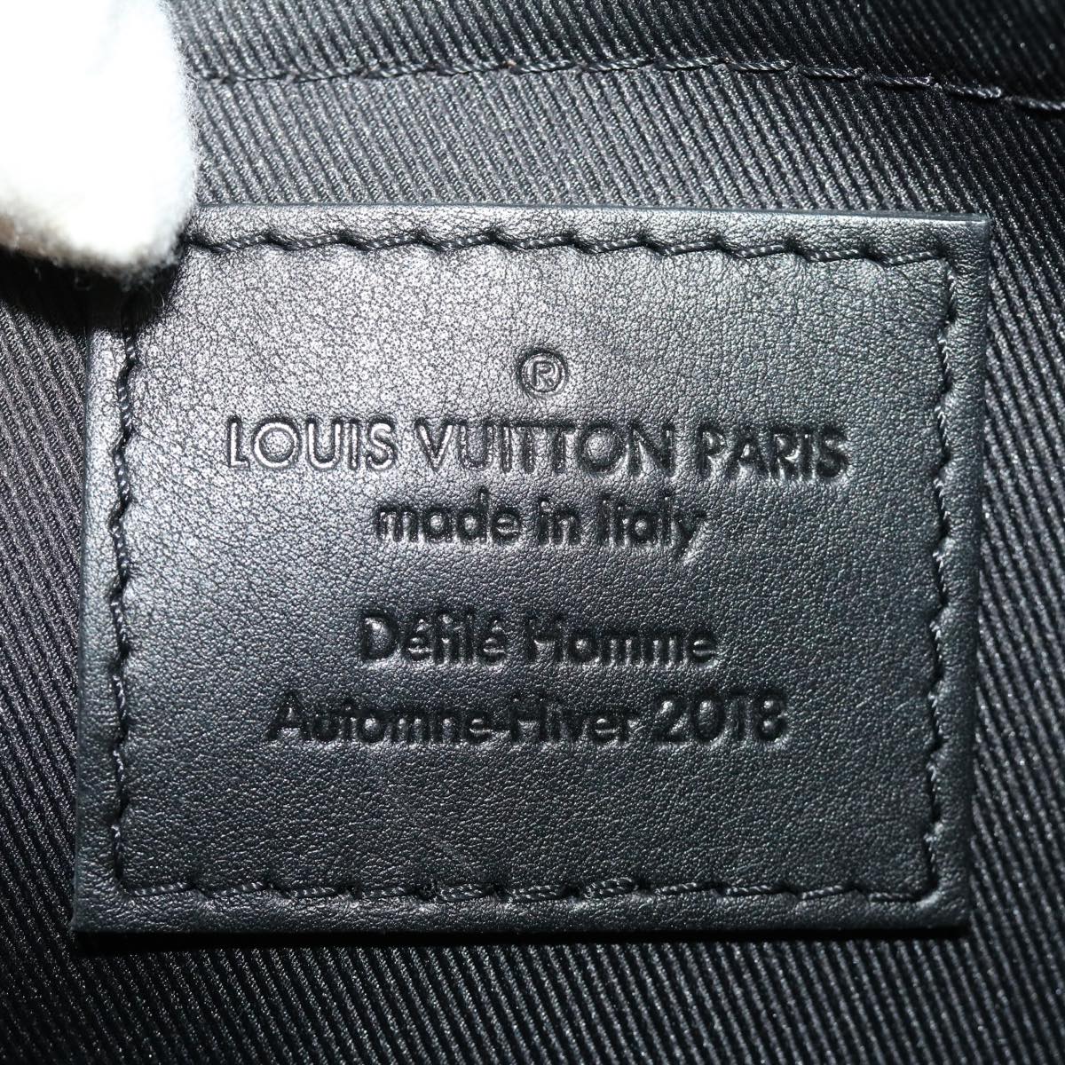 Louis Vuitton Monogram Eclipse Clutch Box Crossbody Bag in Black Leather  ref.715773 - Joli Closet